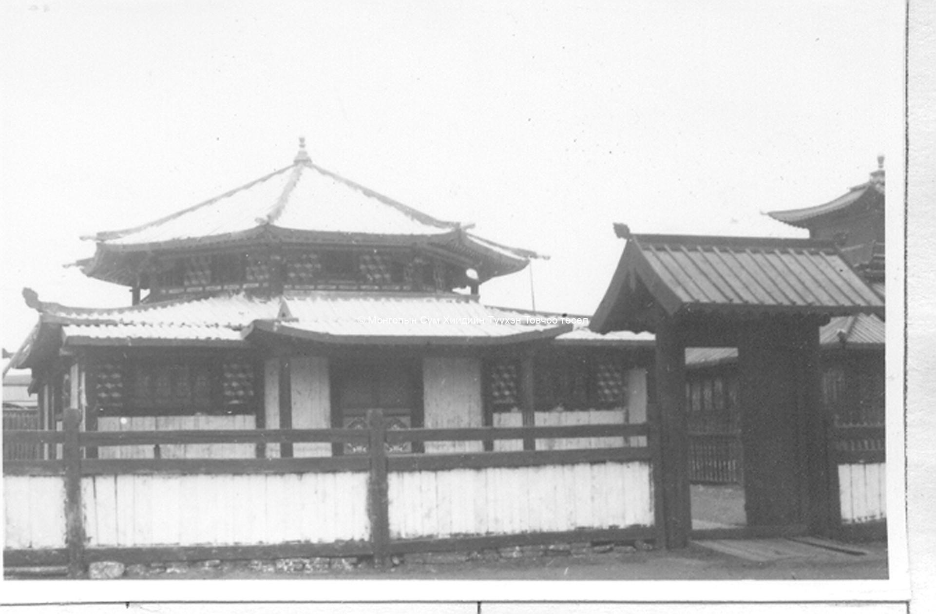 Choinkhor datsan (?). Film Archives K-23764,  taken by Kondratyev in the 1920s